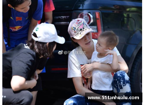 金沙js3833安赛龙1岁女儿萌翻了!现场为爸爸加油，国羽冠军调侃_偷孩子去