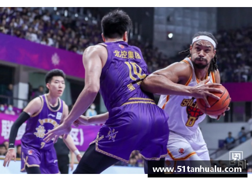 金沙js3833罗伯特-高登荣膺CBA本周最佳球员，成为球队得分王